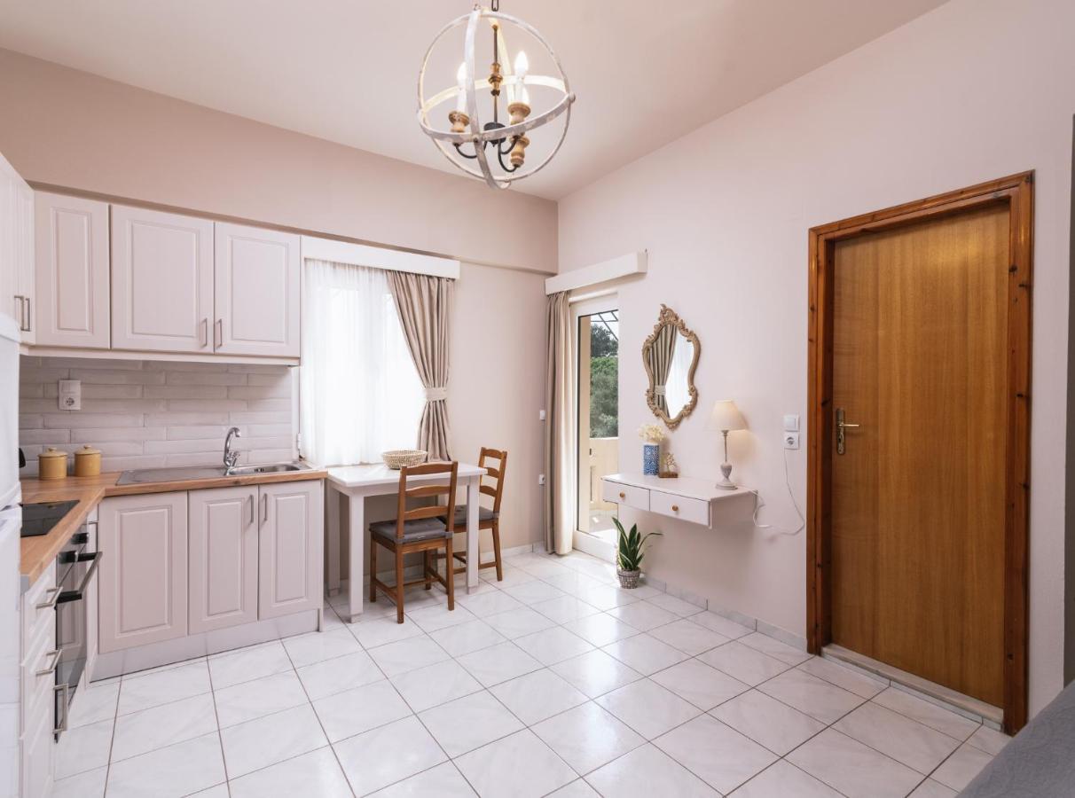 Filia Apartments 피치디아 외부 사진