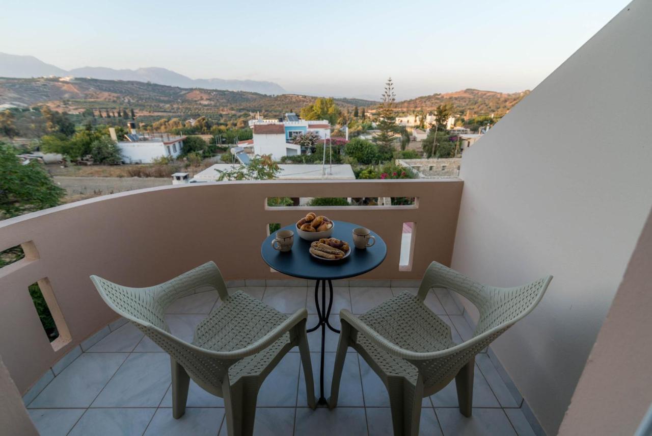 Filia Apartments 피치디아 외부 사진