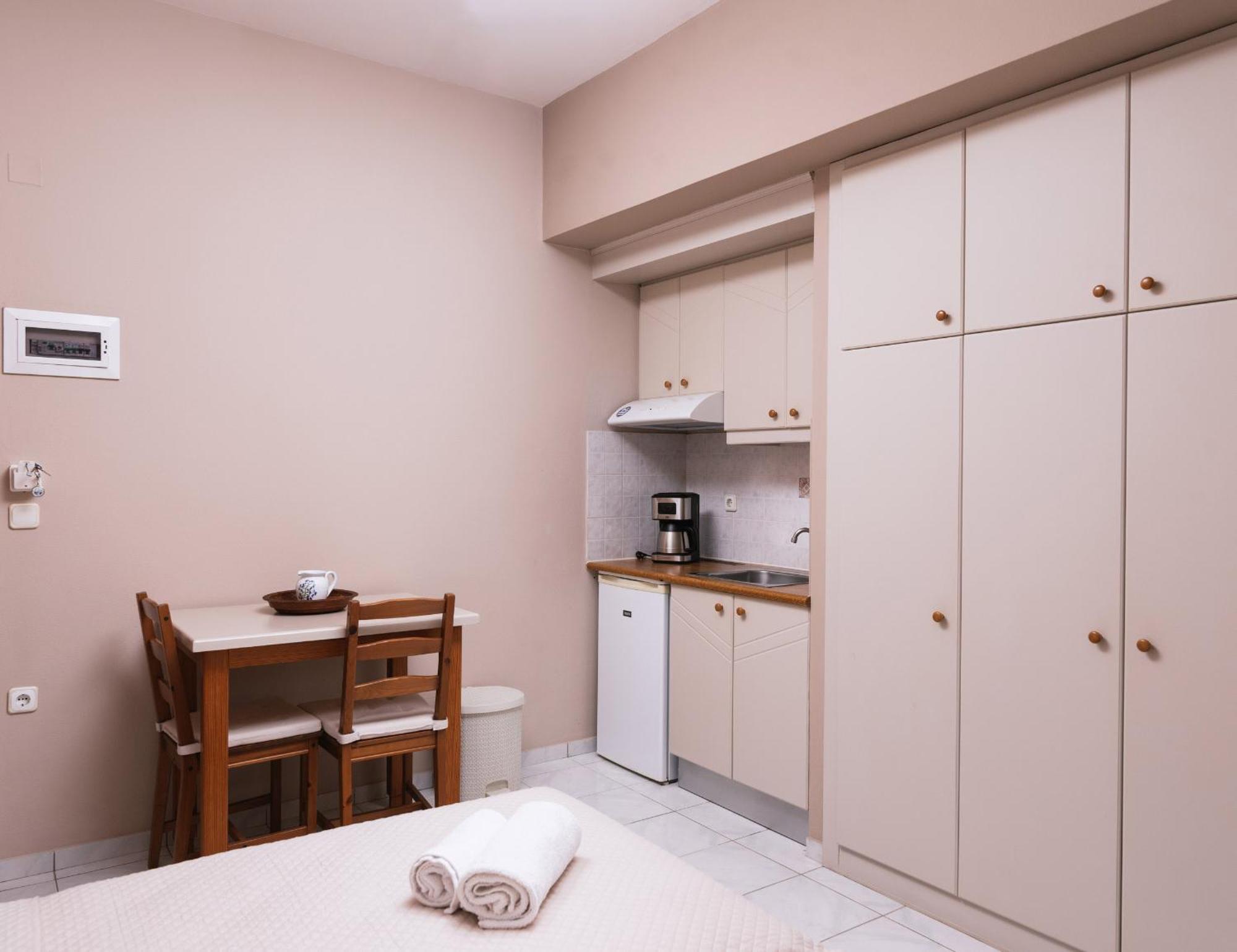 Filia Apartments 피치디아 외부 사진
